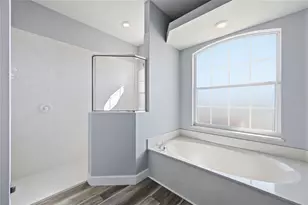 574 Planters Manor Way, Bradenton, FL 34212 - Photo 18