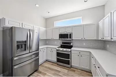 574 Planters Manor Way, Bradenton, FL 34212 - Photo 10