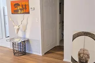 4601 Summerwind Dr, Sarasota, FL 34234 - Photo 6