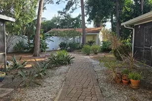 4601 Summerwind Dr, Sarasota, FL 34234 - Photo 16