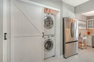 121 24th St W, Bradenton, FL 34205 - Photo 18