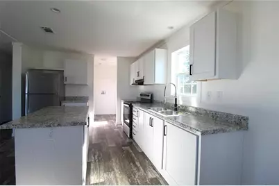 4117 10th Street Court E, Ellenton, FL 34222 - Photo 4