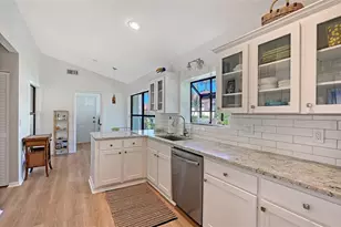 7360 Oak Moss Dr, Sarasota, FL 34241 - Photo 18