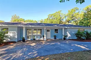 3120 Arch Dr, Sarasota, FL 34232 - Photo 4