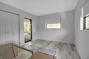 1649 Stanford Ln, Sarasota, FL 34231 - Photo 20