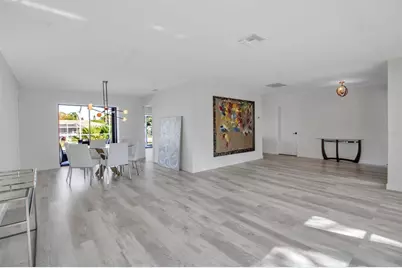 1649 Stanford Lane, Sarasota, FL 34231 - Photo 6