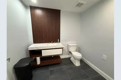 5612 Lawton Drive, Sarasota, FL 34233 - Photo 14