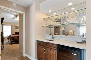 4966 Clubview Ct E, Bradenton, FL 34203 - Photo 6