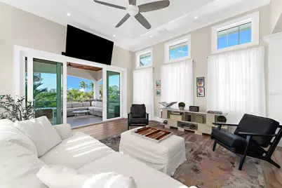 116 Garden Lane, Sarasota, FL 34242 - Photo 10