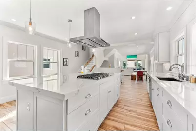 116 Garden Lane, Sarasota, FL 34242 - Photo 8