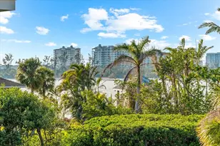 116 Garden Ln, Sarasota, FL 34242 - Photo 14