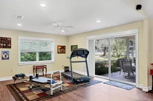 4708 Hidden River Rd, Sarasota, FL 34240 - Photo 10