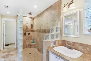 4708 Hidden River Rd, Sarasota, FL 34240 - Photo 24