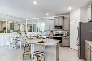 18307 Tavernside Trl, Lakewood Ranch, FL 34211 - Photo 6