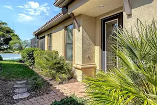 5572 Sentiero Dr, Nokomis, FL 34275 - Photo 2