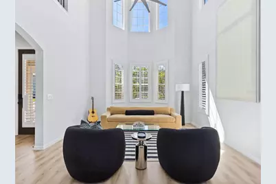 2159 Hawthorne Street, Sarasota, FL 34239 - Photo 8