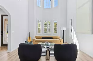 2159 Hawthorne St, Sarasota, FL 34239 - Photo 8