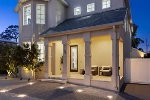 2159 Hawthorne St, Sarasota, FL 34239 - Photo 2