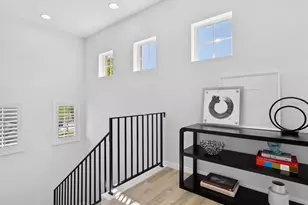 2159 Hawthorne St, Sarasota, FL 34239 - Photo 18