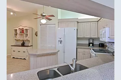 5613 Garden Lakes Drive #5613, Bradenton, FL 34203 - Photo 14
