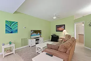 5613 Garden Lakes Dr, Bradenton, FL 34203 - Photo 6