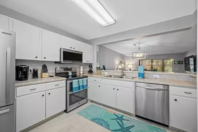 703 Oakview Drive #703, Bradenton, FL 34210 - Photo 16