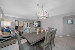 703 Oakview Dr, Bradenton, FL 34210 - Photo 20