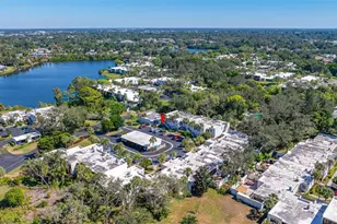 703 Oakview Dr, Bradenton, FL 34210 - Photo 46