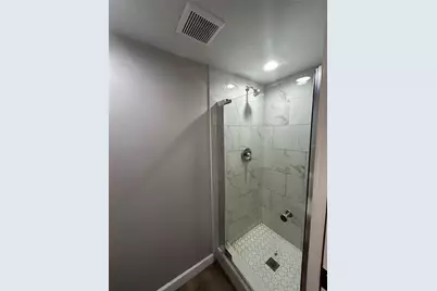 4089 Lake Forest Drive, Sarasota, FL 34233 - Photo 8