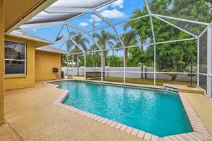 7350 Deer Crossing Ct, Sarasota, FL 34240 - Photo 2