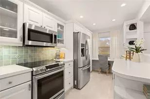 8630 Midnight Pass Rd, Sarasota, FL 34242 - Photo 18