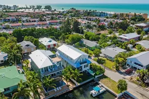 401 20th Pl, Bradenton Beach, FL 34217 - Photo 10