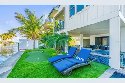 401 20th Place, Bradenton Beach, FL 34217 - Photo 14