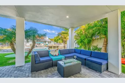 401 20th Place, Bradenton Beach, FL 34217 - Photo 12