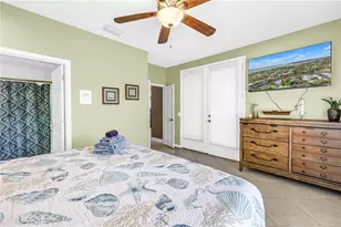 513 Venice Ln, Sarasota, FL 34242 - Photo 28