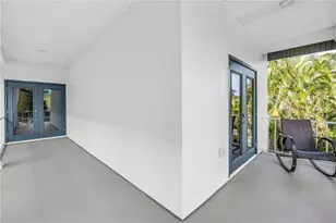 513 Venice Ln, Sarasota, FL 34242 - Photo 48