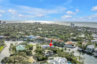 513 Venice Lane, Sarasota, FL 34242 - Photo 4