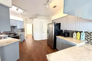 7157 42nd Ct E, Sarasota, FL 34243 - Photo 16