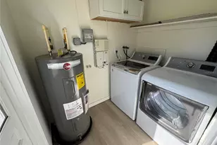 3813 42nd St W, Bradenton, FL 34205 - Photo 40