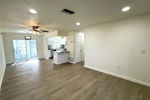 3813 42nd St W, Bradenton, FL 34205 - Photo 4