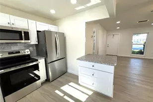 3813 42nd St W, Bradenton, FL 34205 - Photo 14