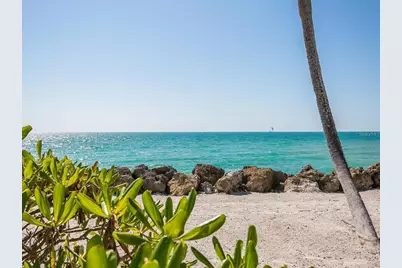 7647 Sanderling Road, Sarasota, FL 34242 - Photo 70