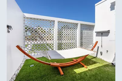 7647 Sanderling Road, Sarasota, FL 34242 - Photo 38