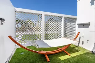 7647 Sanderling Rd, Sarasota, FL 34242 - Photo 38