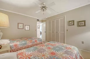 19 Whispering Sands Dr, Sarasota, FL 34242 - Photo 30