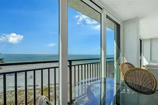 19 Whispering Sands Dr, Sarasota, FL 34242 - Photo 14