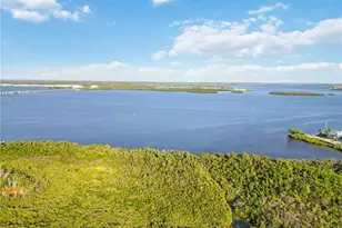 2904 Avenue B, Holmes Beach, FL 34217 - Photo 36