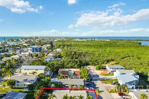 2904 Avenue B, Holmes Beach, FL 34217 - Photo 32