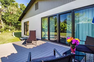 1641 Memory Ln, Sarasota, FL 34231 - Photo 16