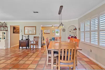 2210 8th Avenue W, Bradenton, FL 34205 - Photo 8